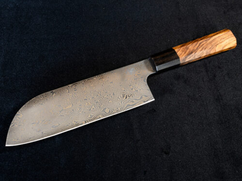 7" Santoku in Damascus and Walnut
